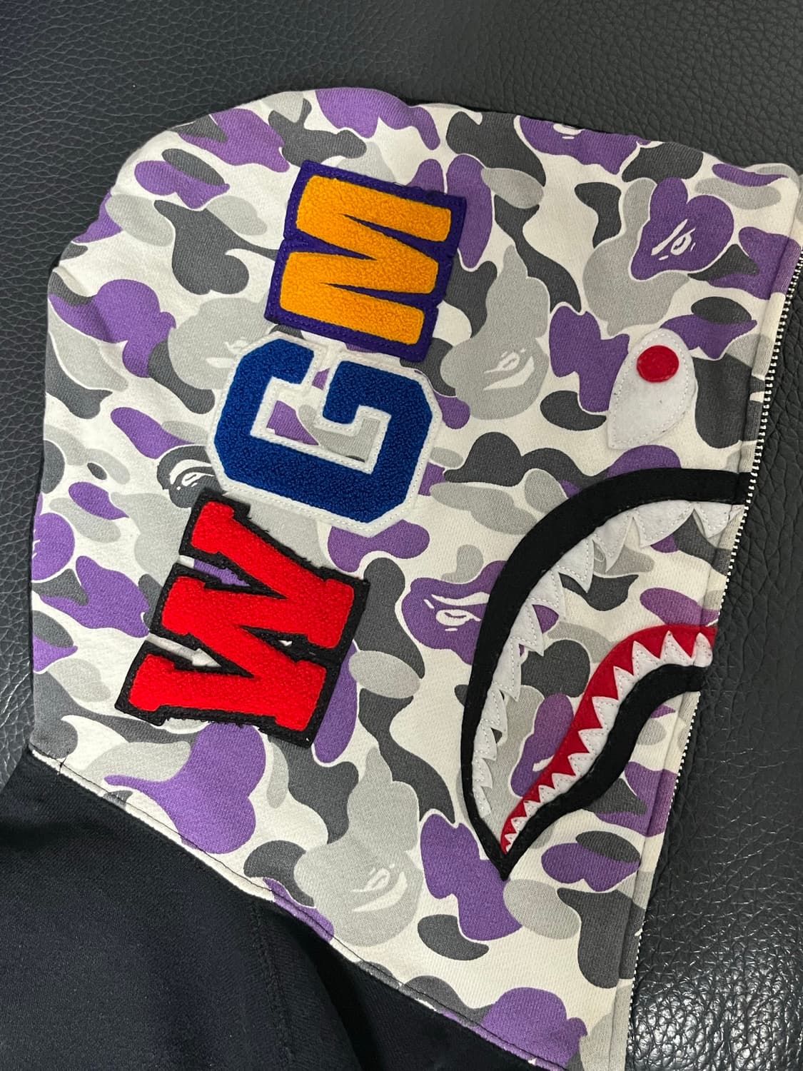 베이프 뉴욕 10주년 위즈칼리파 후드집업 s 상품이미지3