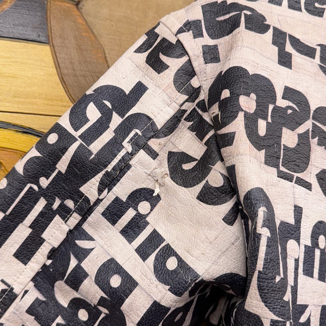 꼼데가르송 옴므 플러스 X 세실 터천 비대칭 자켓 상품이미지10