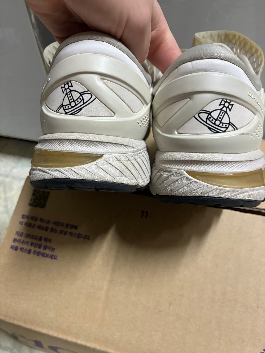 아식스 비비안웨스트우드 젤카야노 26 상품이미지6