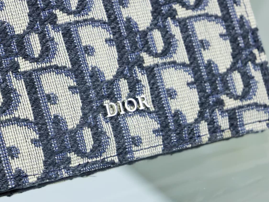 디올 컴팩트 지갑 베이지 & 블랙 디올 오블리크 자카드 상품이미지5