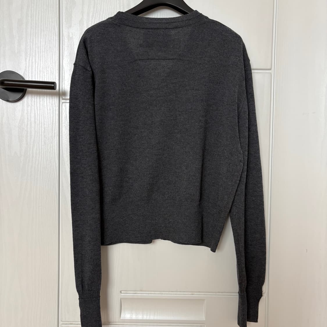 아틀리에나인 에센셜 니트 가디건 차콜  상품이미지7