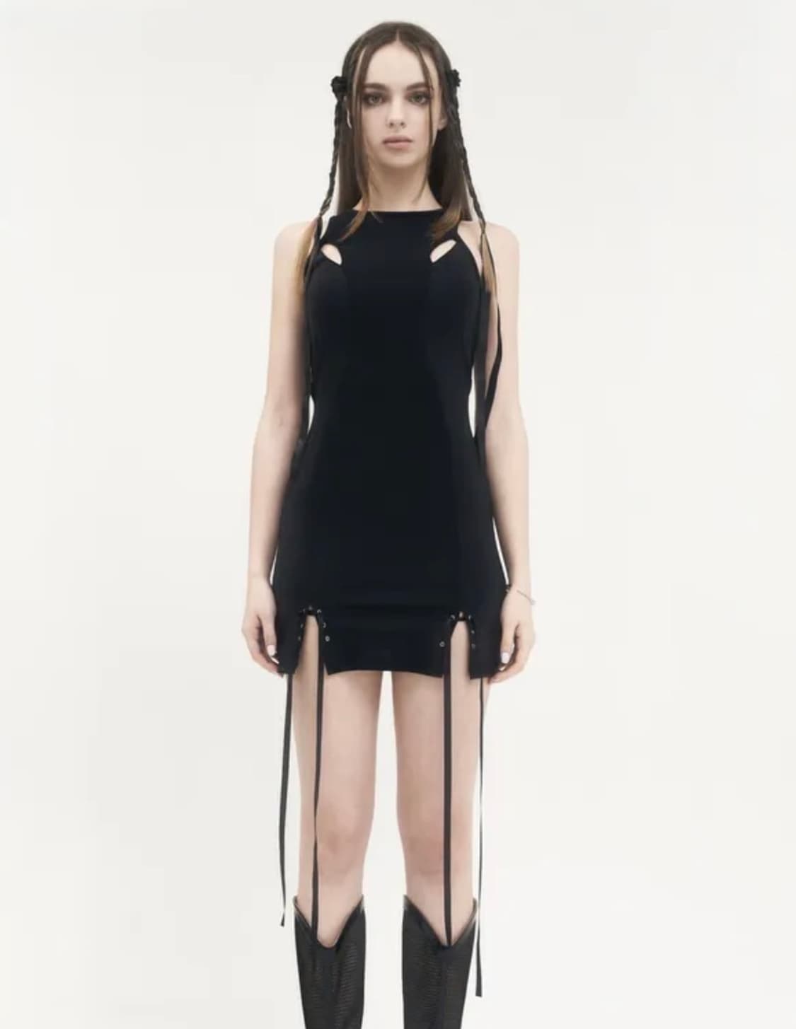 Seow 서우 블랙 미니 슬릿 홀터넥 원피스 상품이미지1