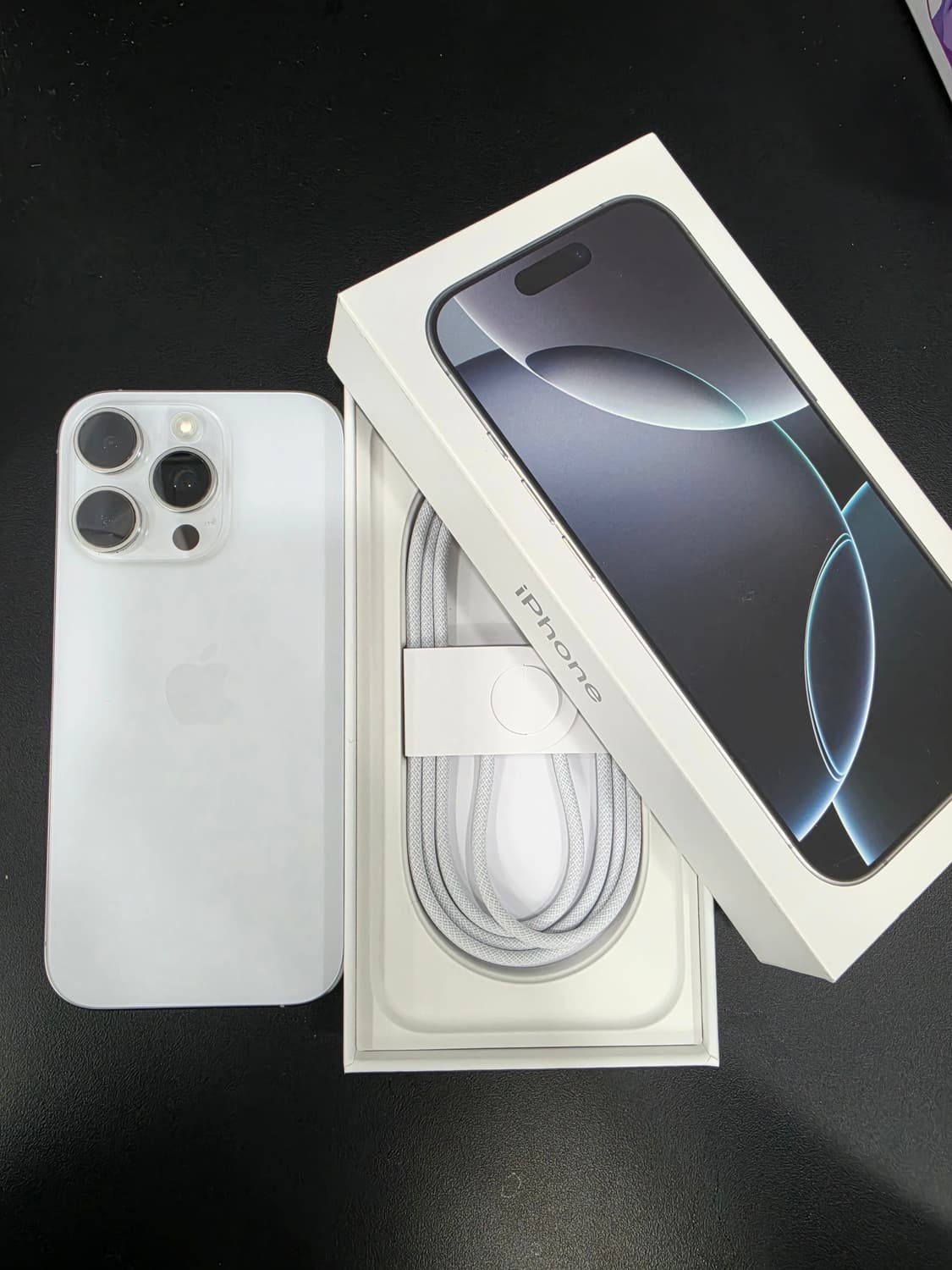 아이폰 16 프로 256+에캐플 상품이미지1