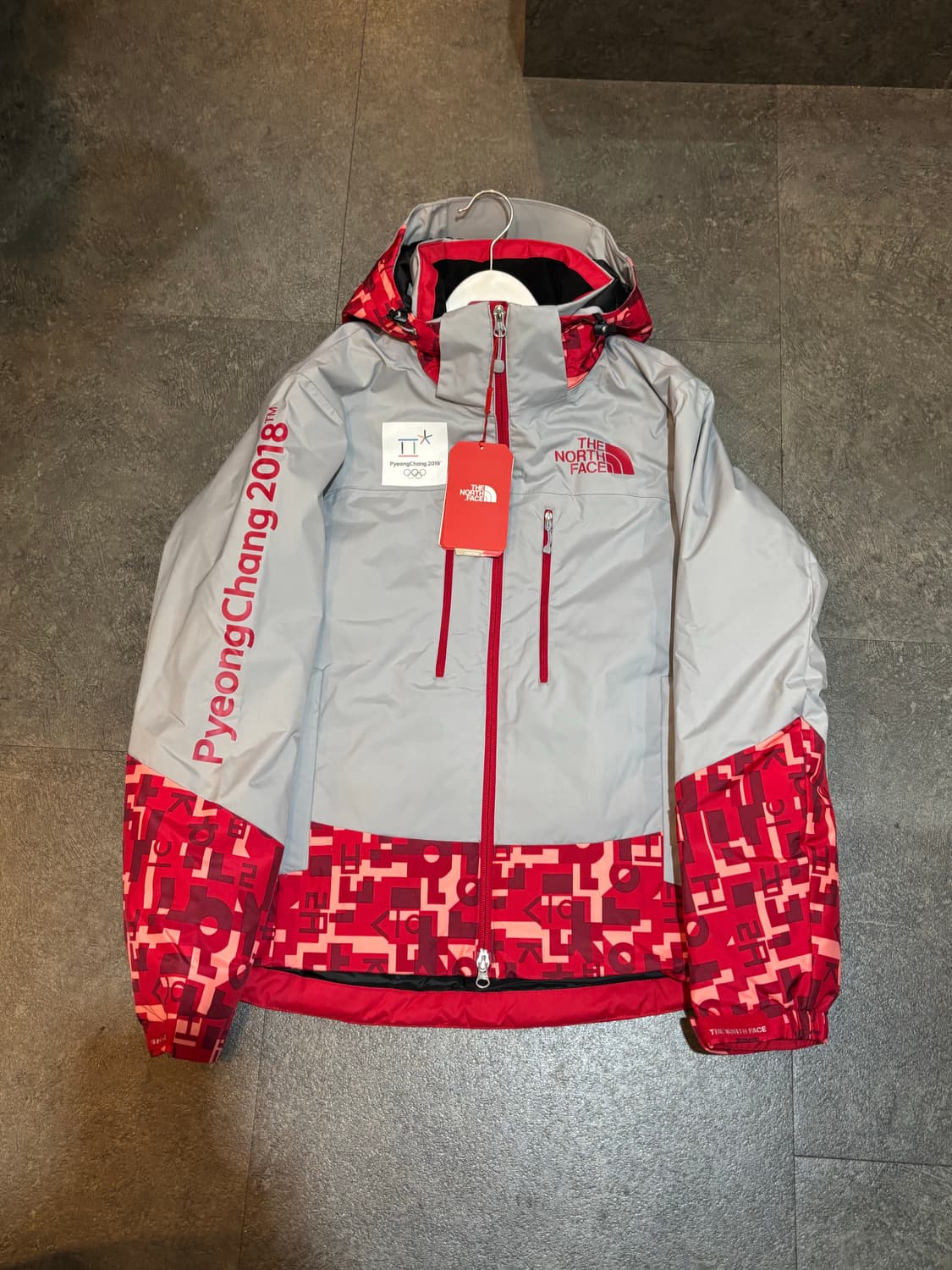 노스페이스 평창올림픽 패딩 스키복 새상품 상품이미지2