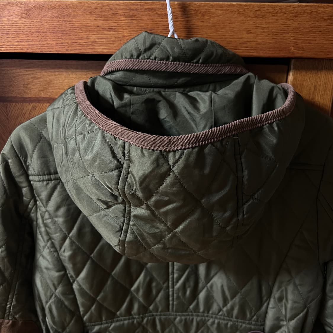 카키 퀼팅 후드 점퍼 상품이미지8