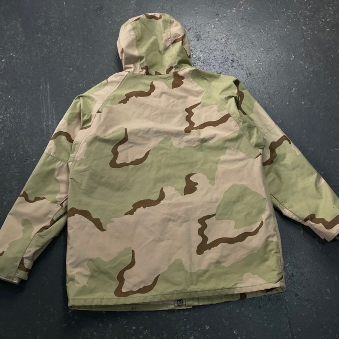 100 미군 오리지날 ECWCS 데저트 카모 고어텍스 파카 상품이미지4