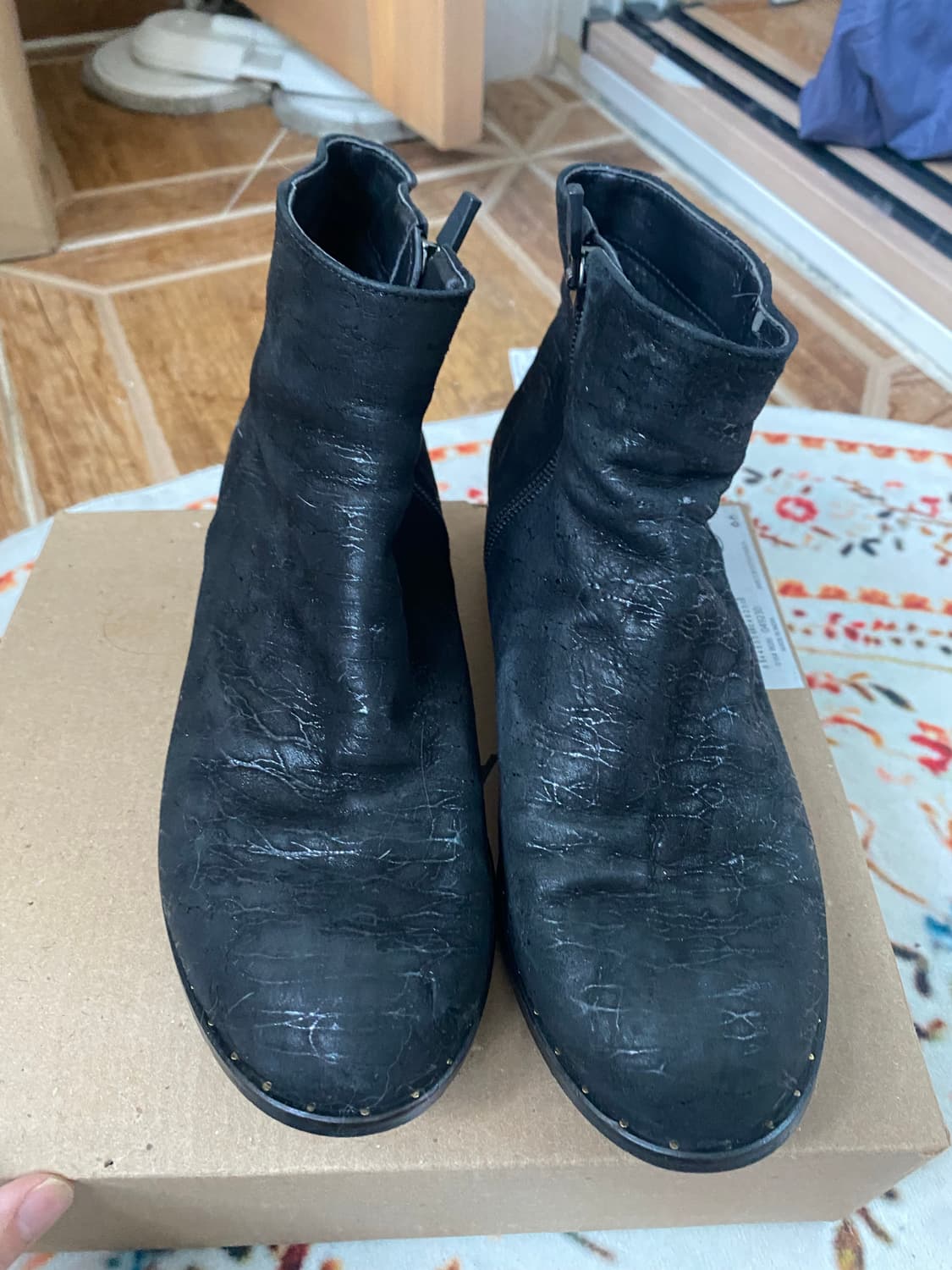 ANGO 블랙 앵클 부츠 240mm 상품이미지2