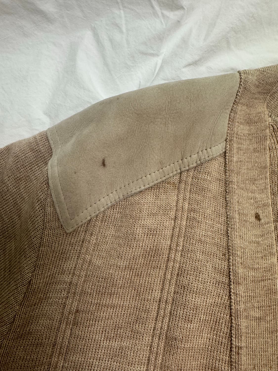 버버리 앨보우 패치 가디건 상품이미지3