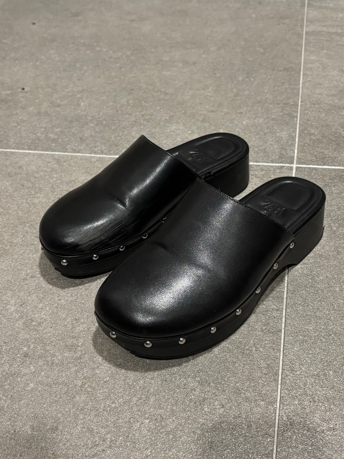 자라 스터드 클로그 뮬 230 상품이미지3