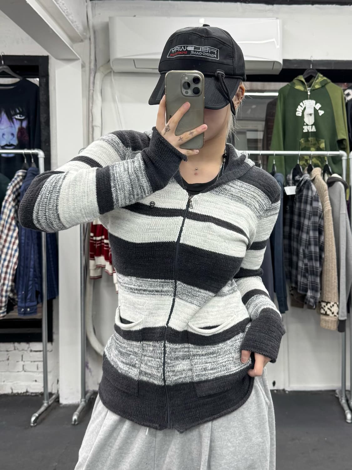 히스테릭 글래머 스컬 니트 후드집업 상품이미지4