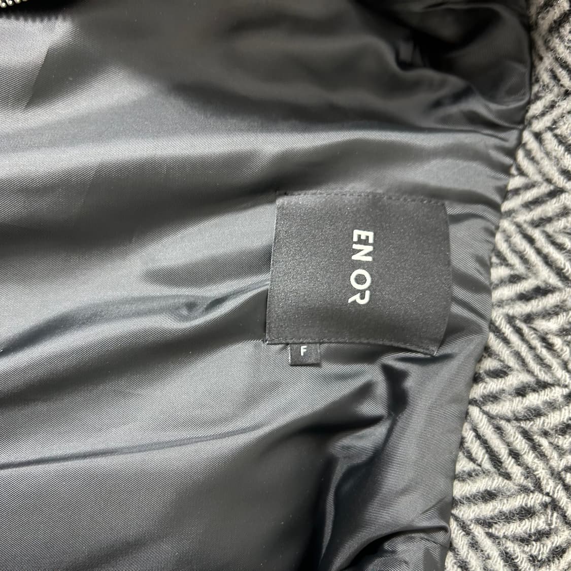 ENOR 엔즈올 헤링본 자켓 100 상품이미지4