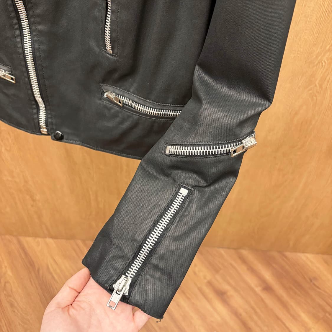 빈티지 코튼 라이더 자켓 숄더 견장 메탈 지퍼 체크 안감 디테일 블랙 상품이미지7