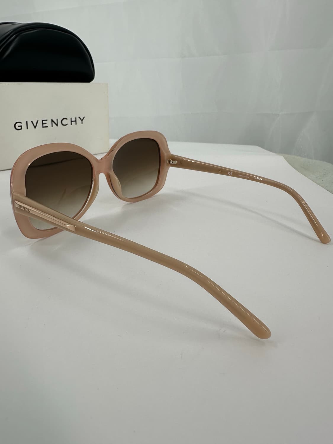 [새상품 무료배송] 정품 지방시 Made in Italy 선글라스 상품이미지4