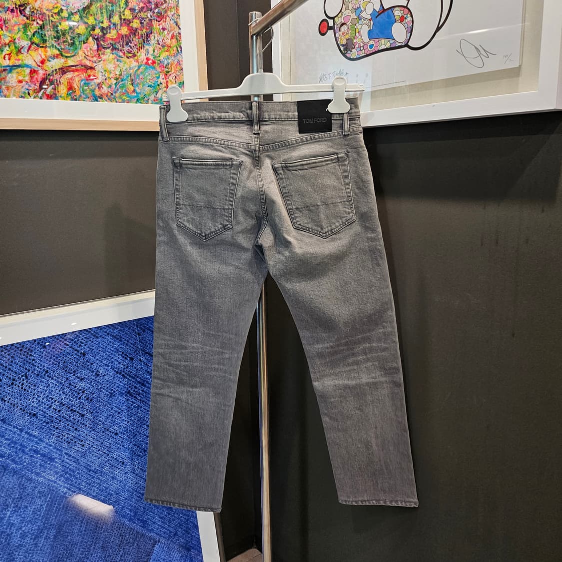 톰포드 스트레이트 핏 스웨이드 패치 데님 팬츠 상품이미지3