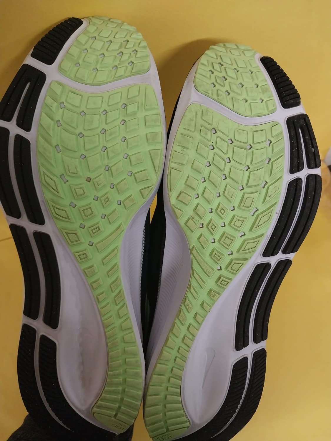 남성 나이키 에어줌 페가수스37 런닝화, 운동화 (275) 상품이미지8