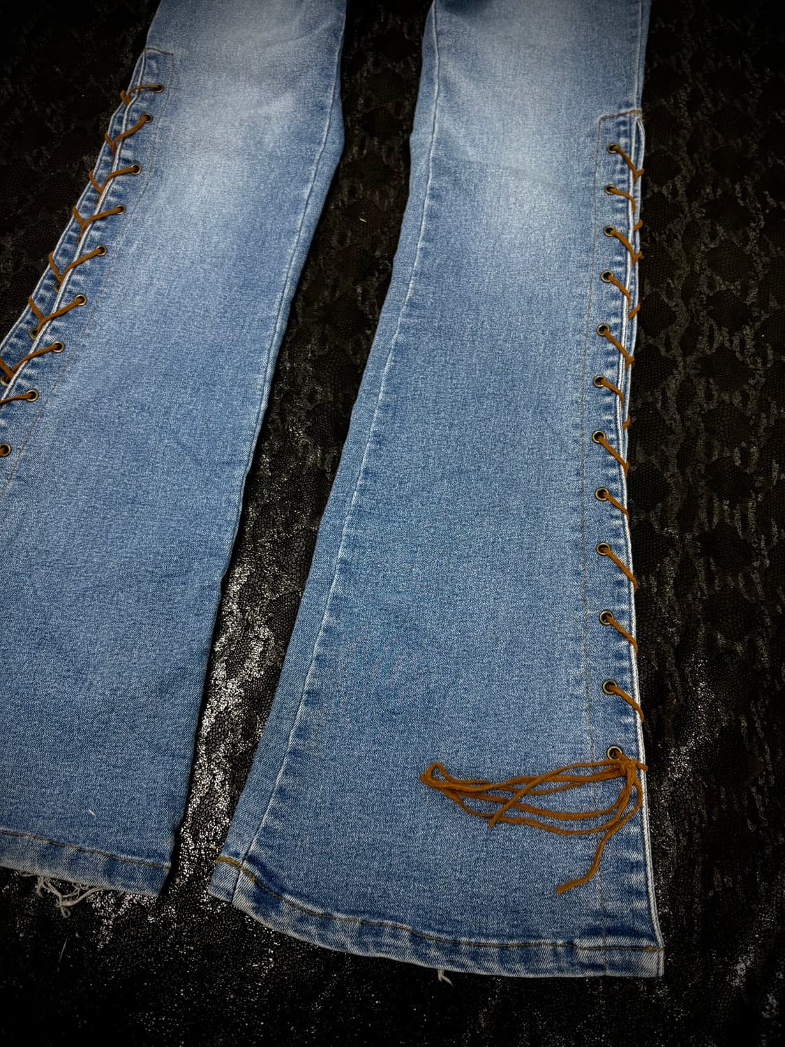 “Vintage” Y2K Mood Laced-Up Boots-Cut Pa 상품이미지3