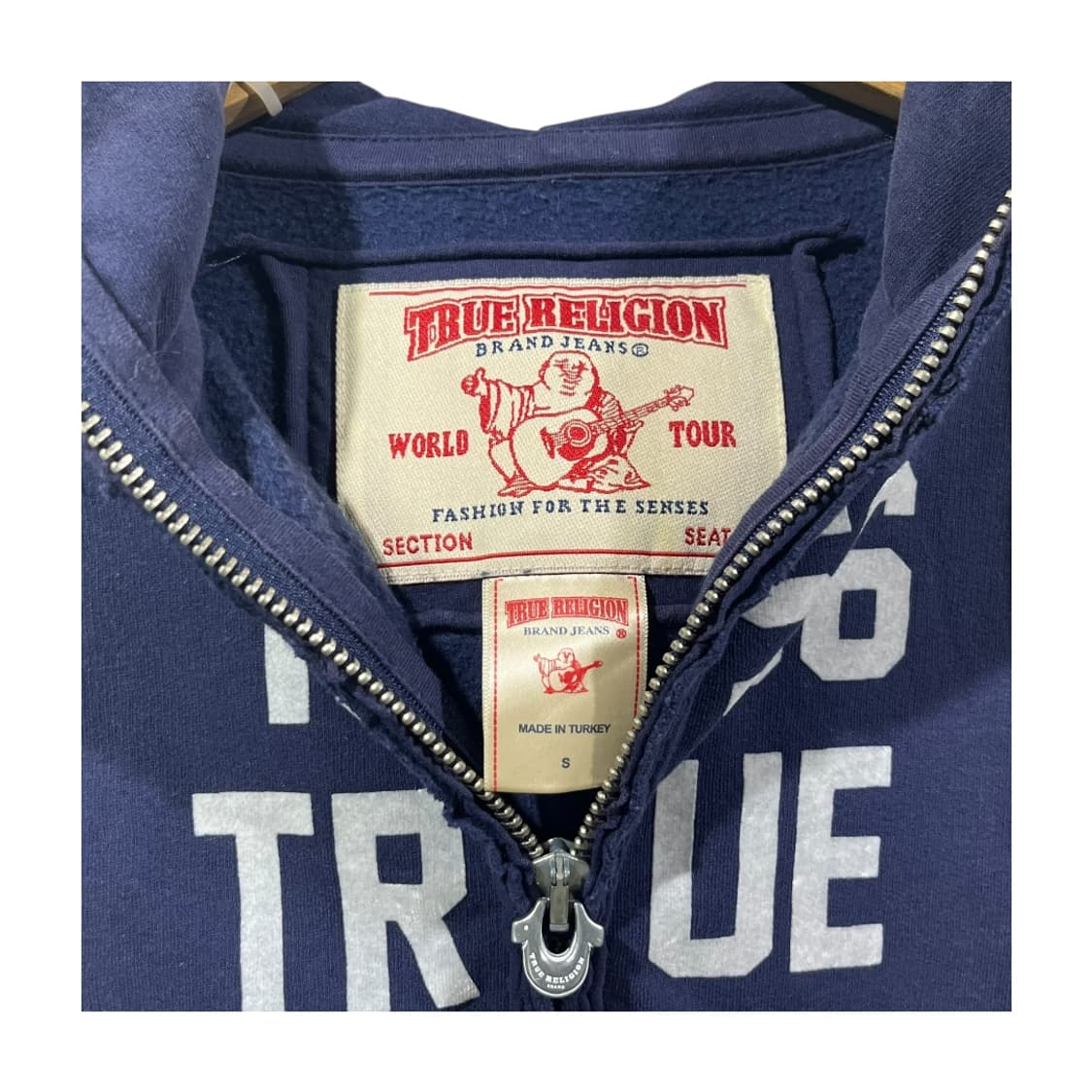 [True Religion] 트루릴리젼 1956 레터링 후드집업 상품이미지5