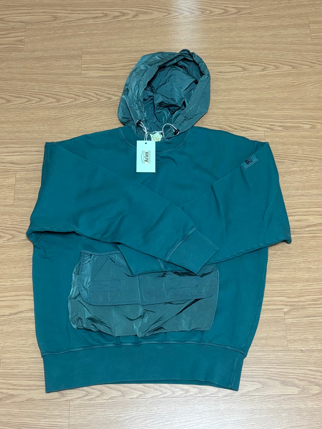 [새상품/M] 에리즈 얼라이즈 맨투맨 스웻셔츠 레이어드 상품이미지4