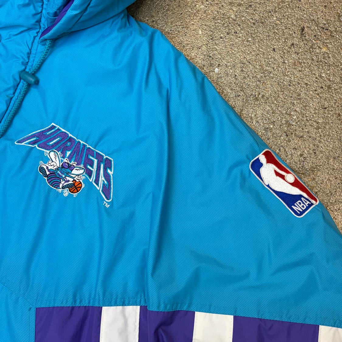 90s 미국 빈티지 스타터 NBA 샬럿 호네츠 패딩점퍼  상품이미지7
