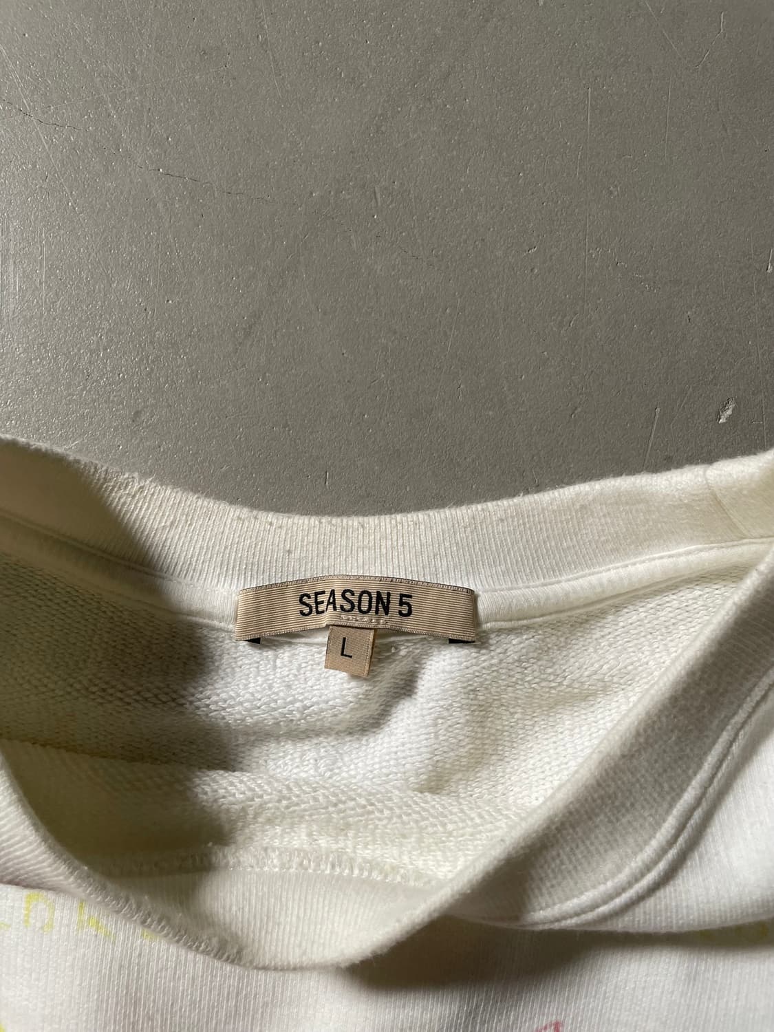 Yeezy Season 5 × adidas Graphic S•t 상품이미지4