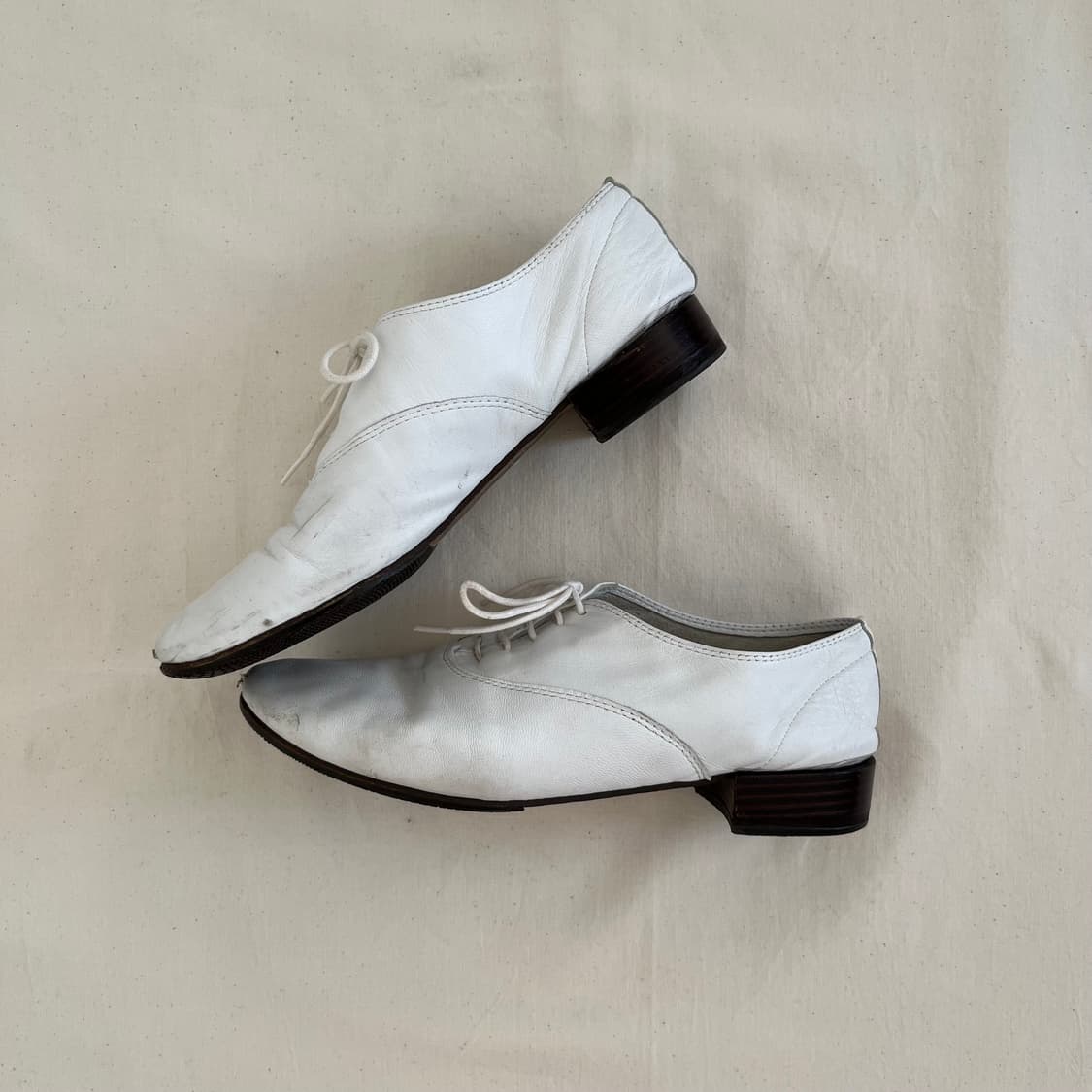 zizi white loafer 상품이미지1