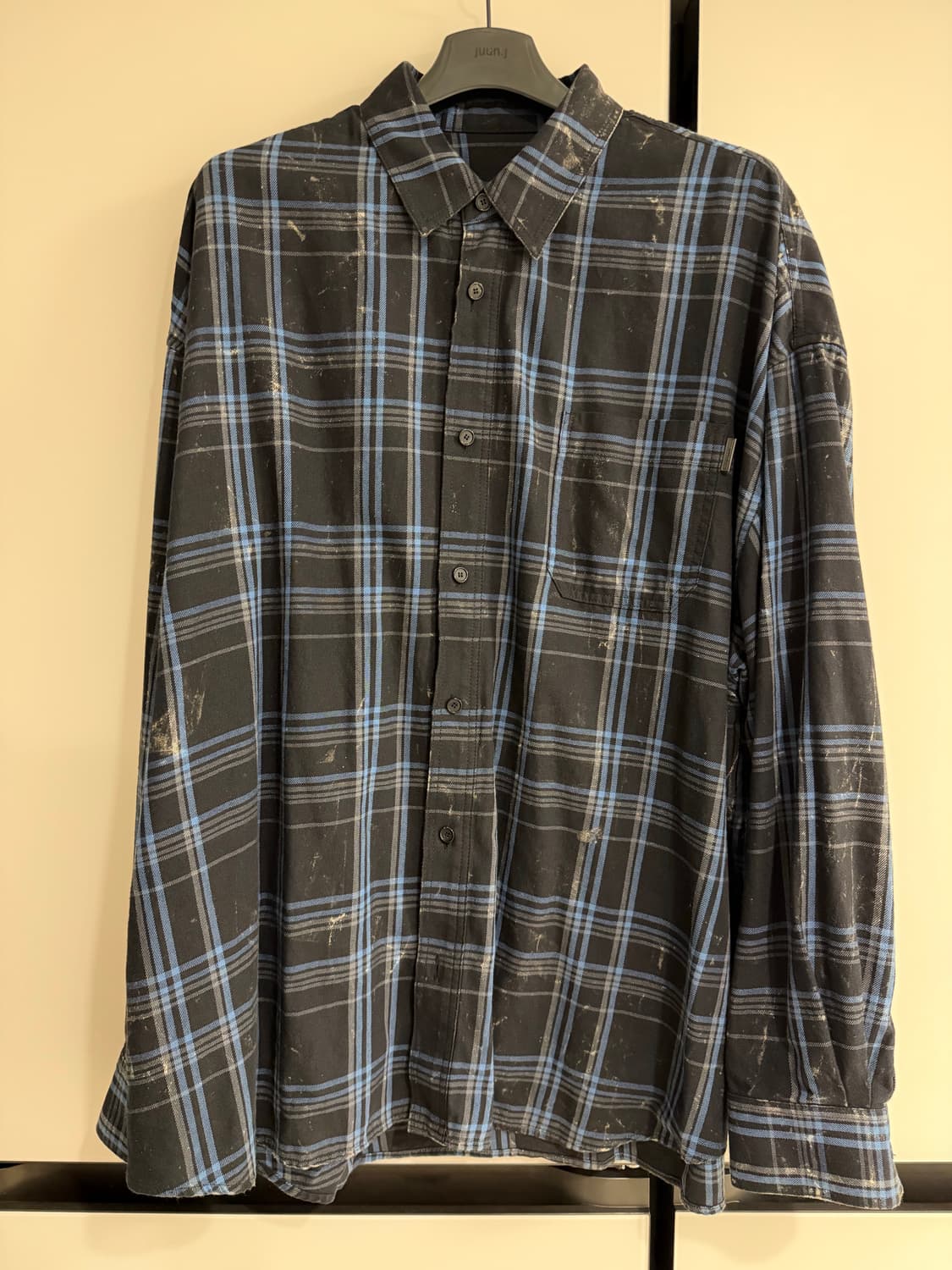 [매물 최저가] 준지 아일랜드 블랙 셔츠 상품이미지1