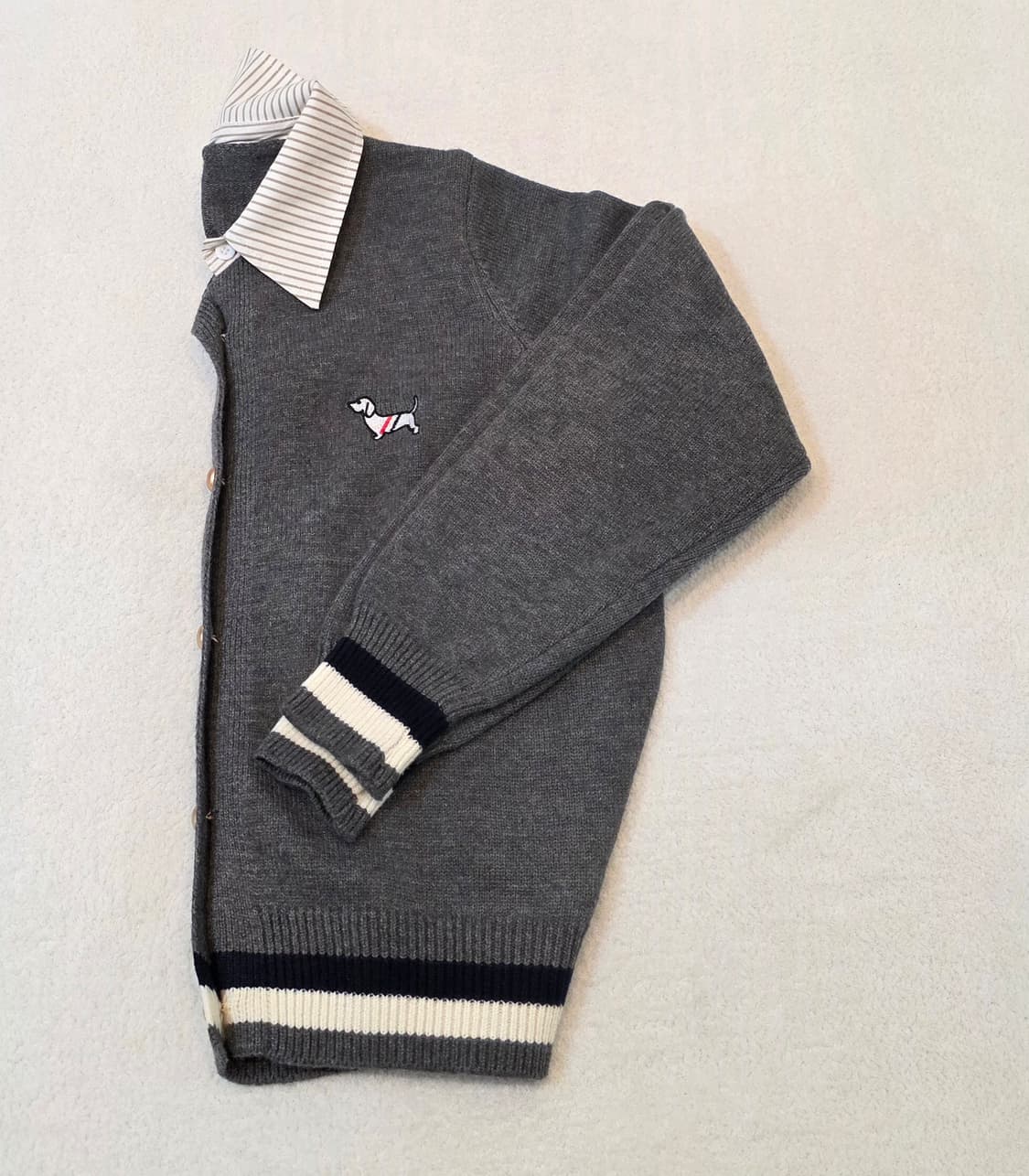 (여성) 닥스훈트 자수 넥카라 니트 상품이미지8