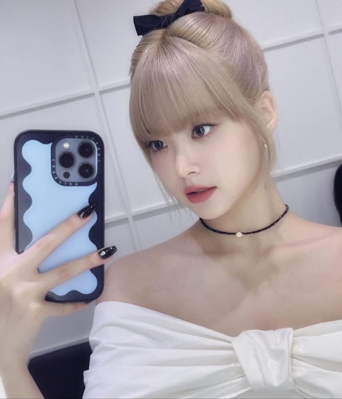 아이폰 14 프로 케이스티파이 케이스 르세라핌 홍은채 케이스 상품이미지1