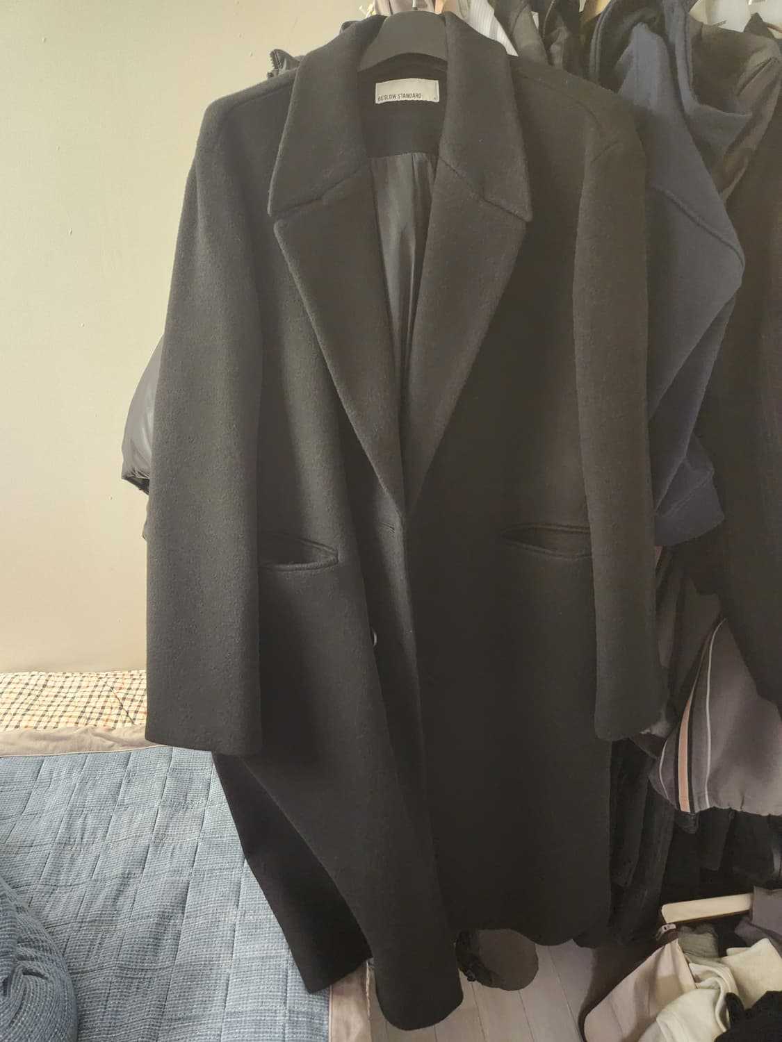 비슬로우 스탠다드 20fw 더블 코트 블랙 상품이미지1