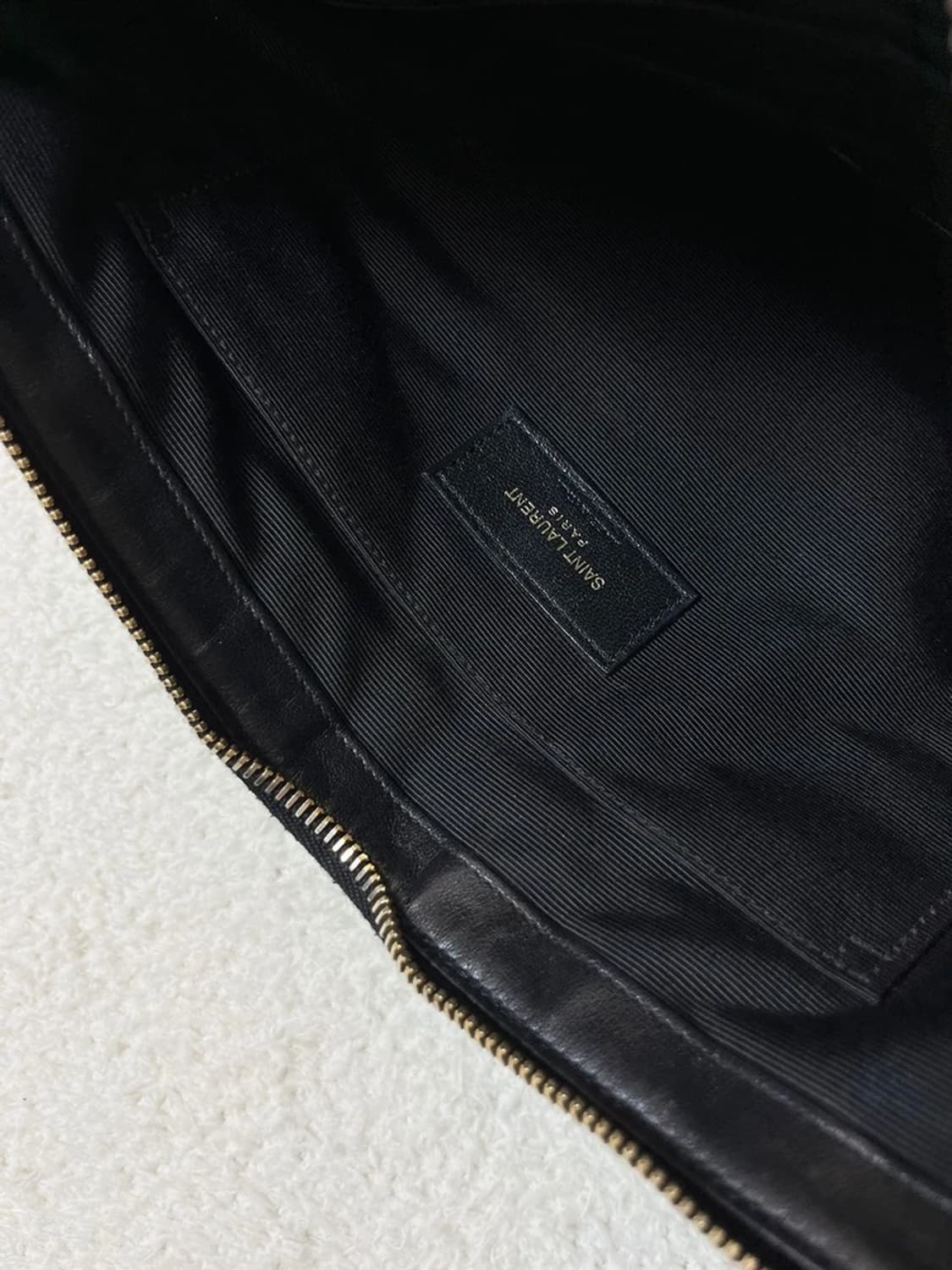 생로랑 YSL 금장 골드 마틀라쎄 클러치백 A1664 상품이미지8