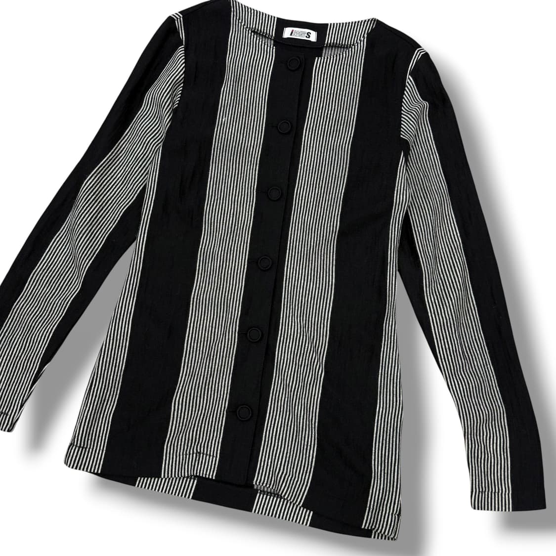 Issey Miyake 이세이미야케  스트라이프 니트 가디건 상품이미지3