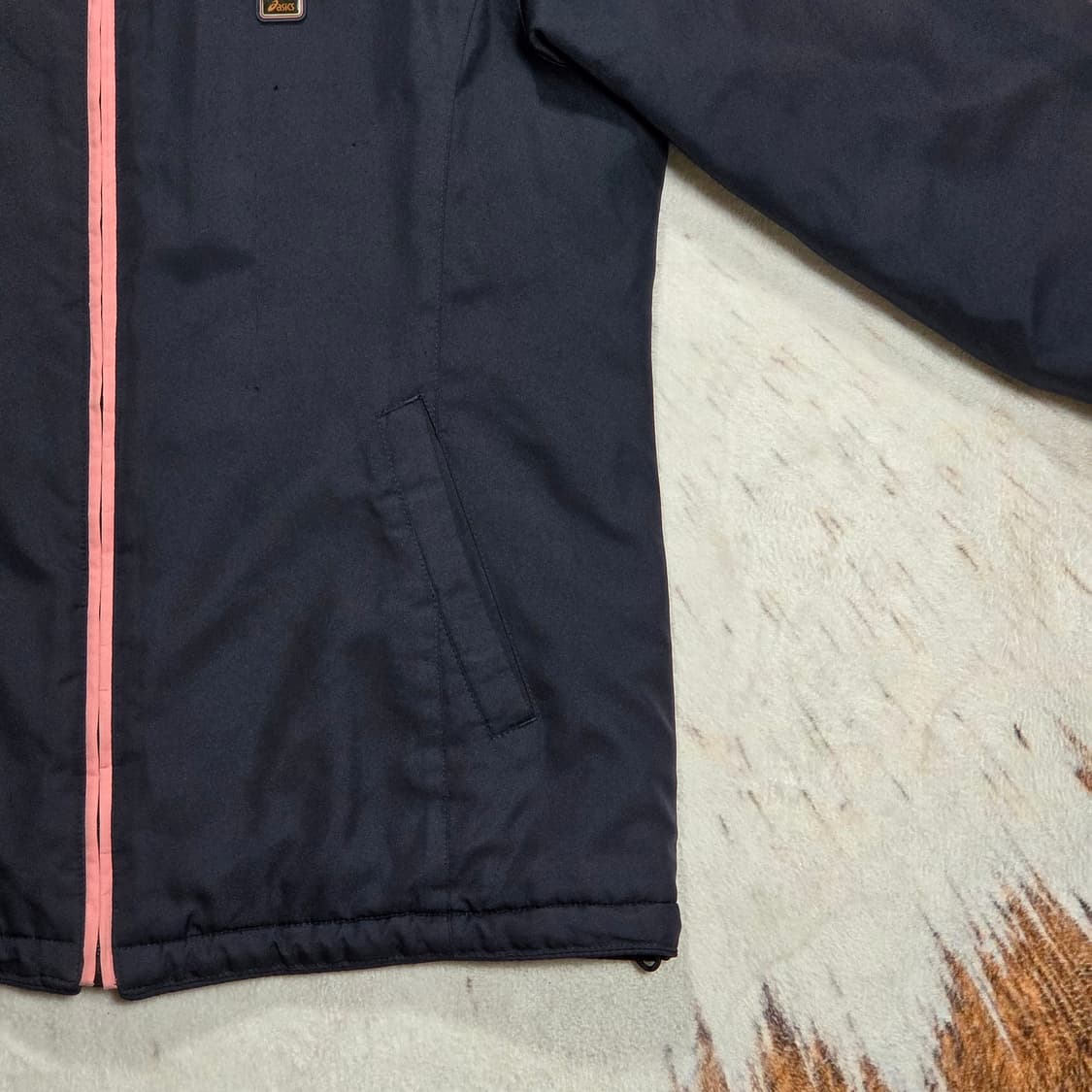 00'S 아식스 핑크 라인 누빔 점퍼 상품이미지4