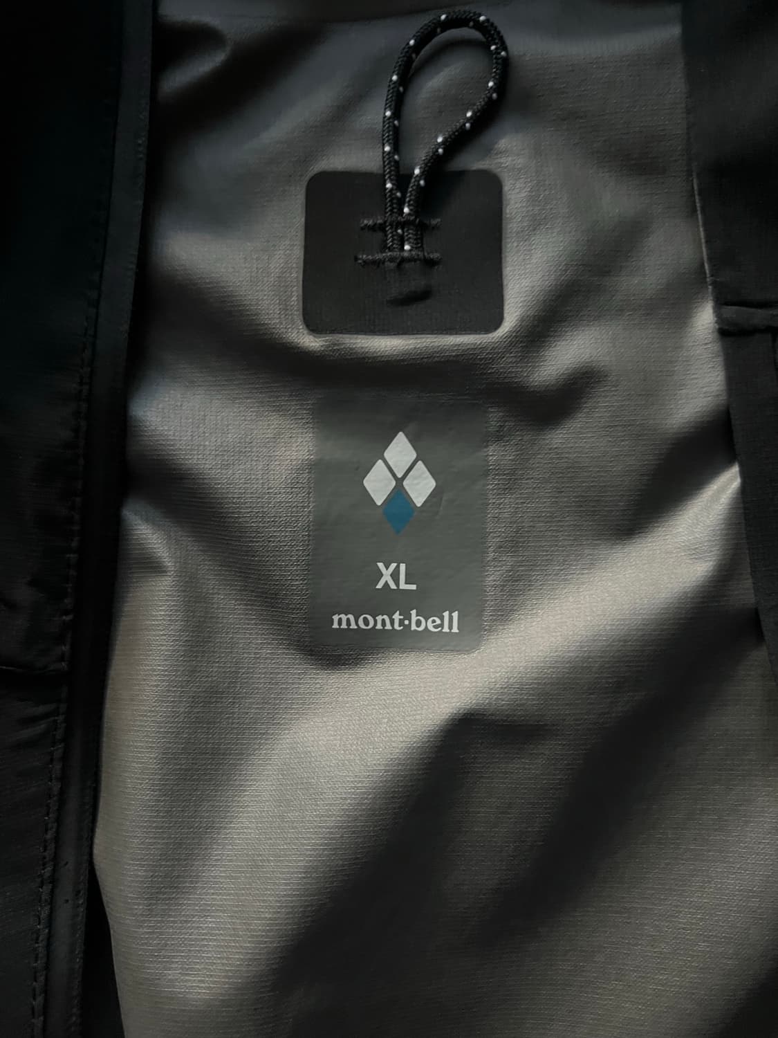 몽벨 레인트레커 바람막이 블랙 Xl 사이즈 상품이미지2