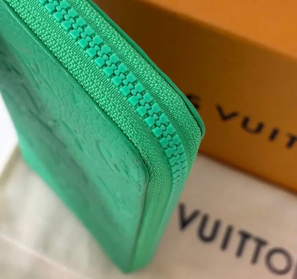 [OS]루이비통 토뤼옹 지퍼돌이 장지갑 상품이미지3