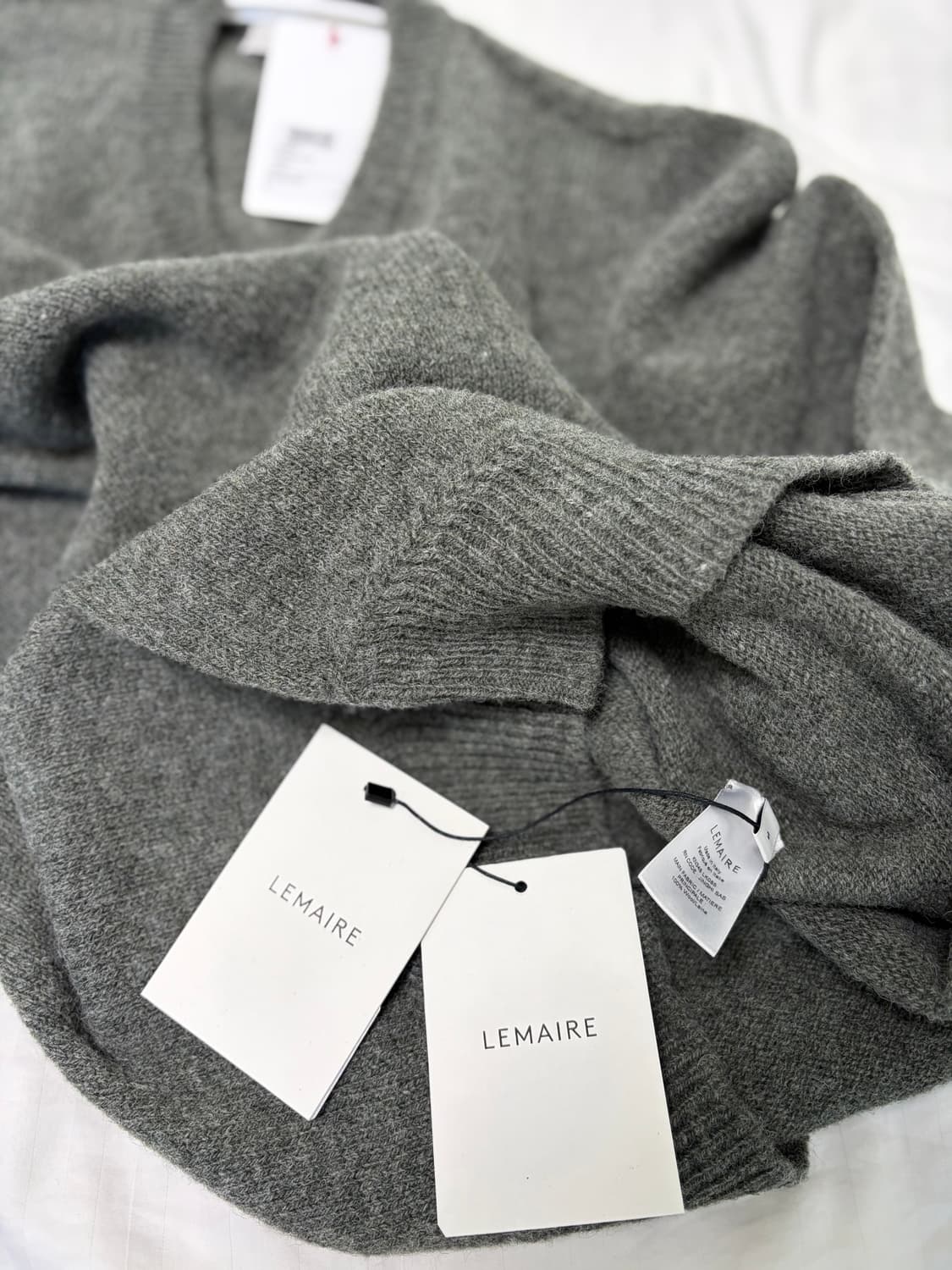 르메르 심리스 브이넥 니트 S 새상품 상품이미지7