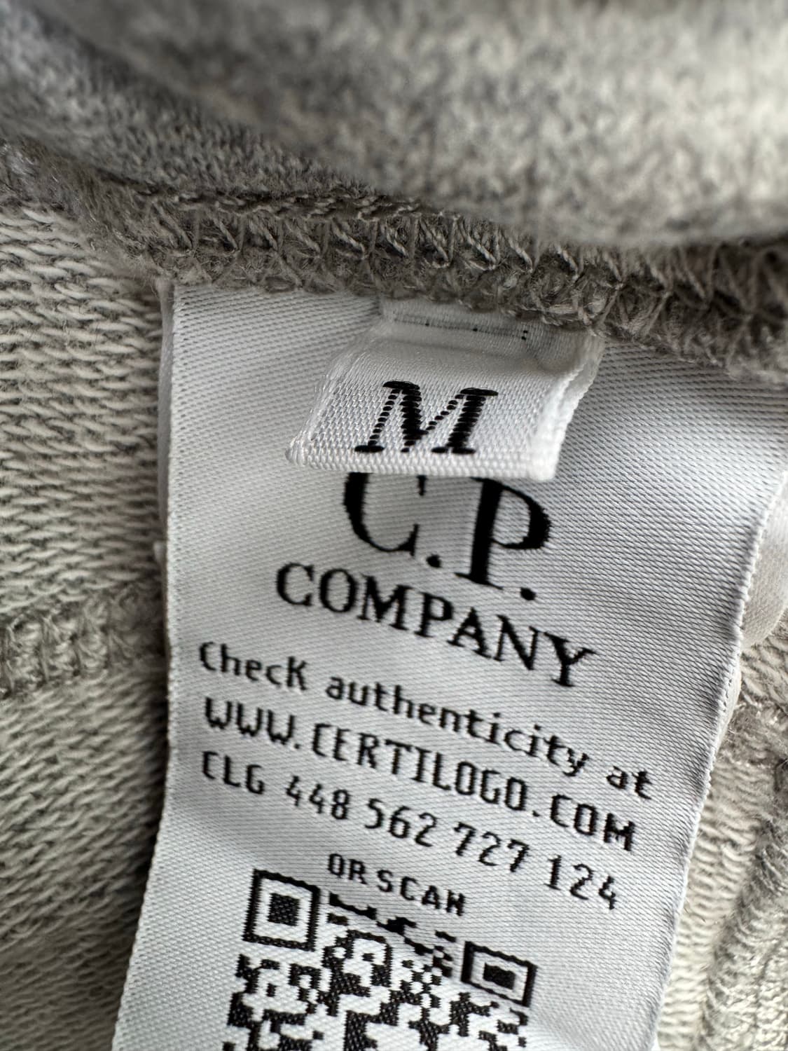 C.P. COMPANY 렌즈 포켓 반바지 상품이미지5