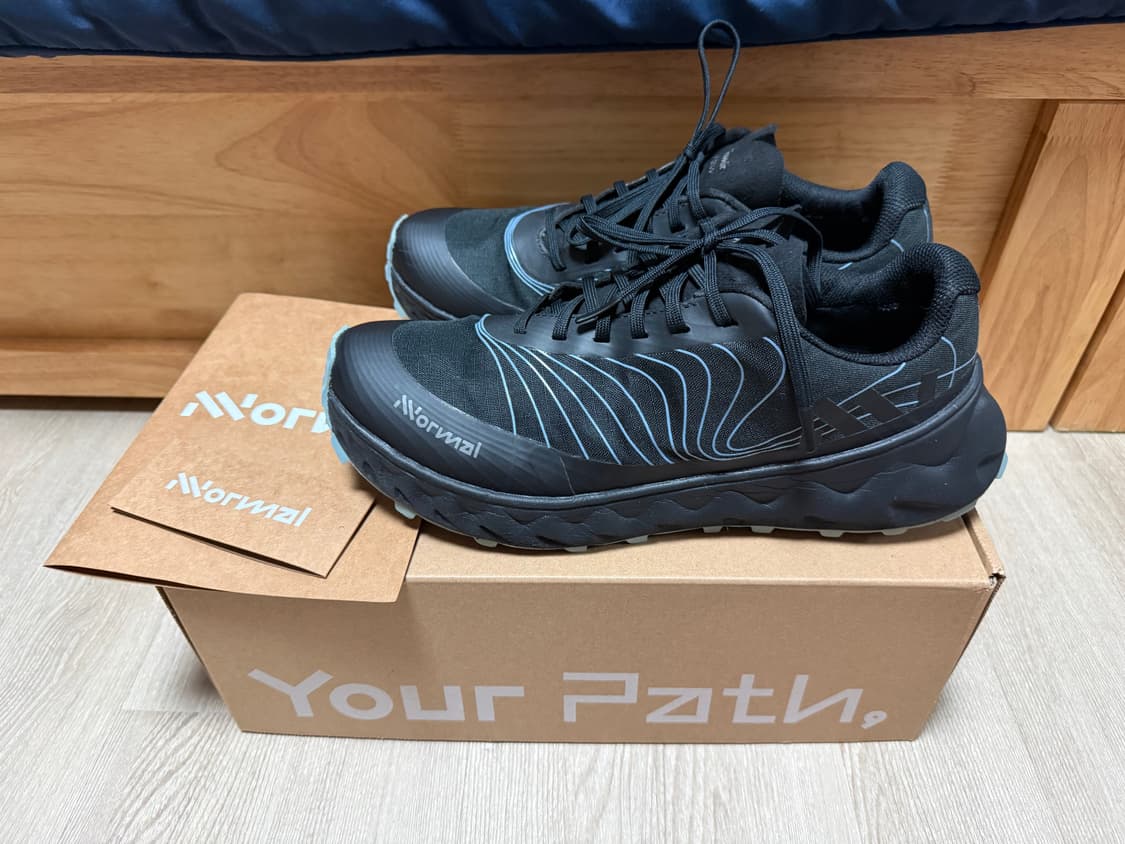 노말 토미르— 001 트레일 러닝화 블랙 265mm 급처 상품이미지2