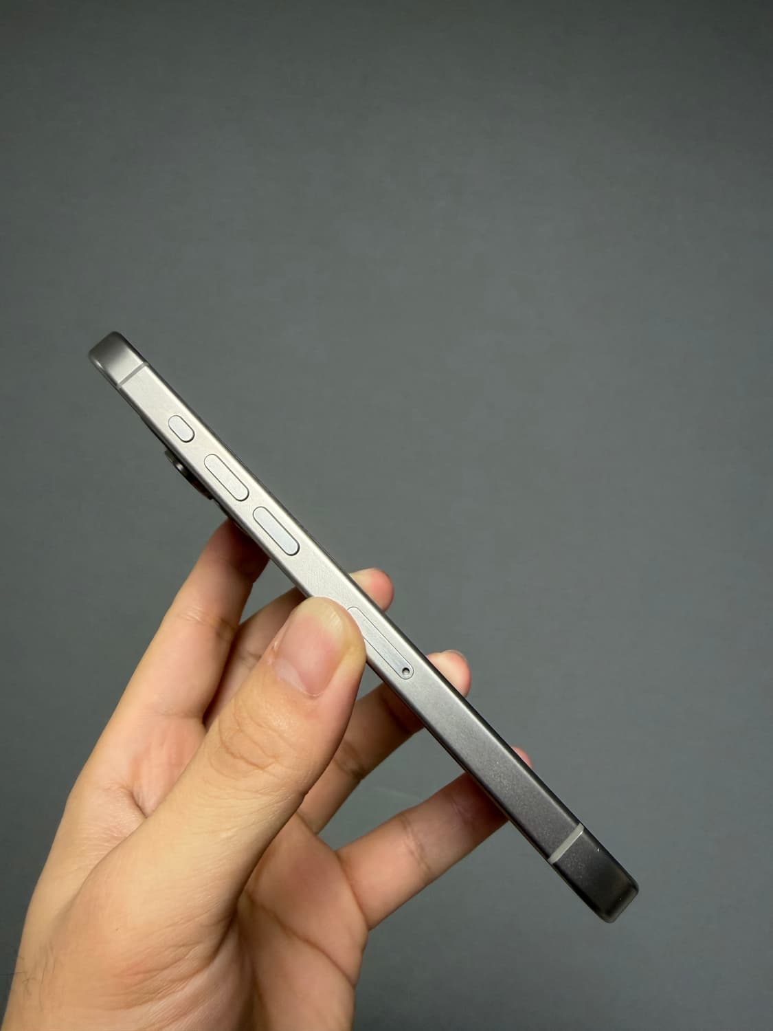 아이폰 15 Pro 256GB 내추럴 티타늄 자급제 상품이미지4
