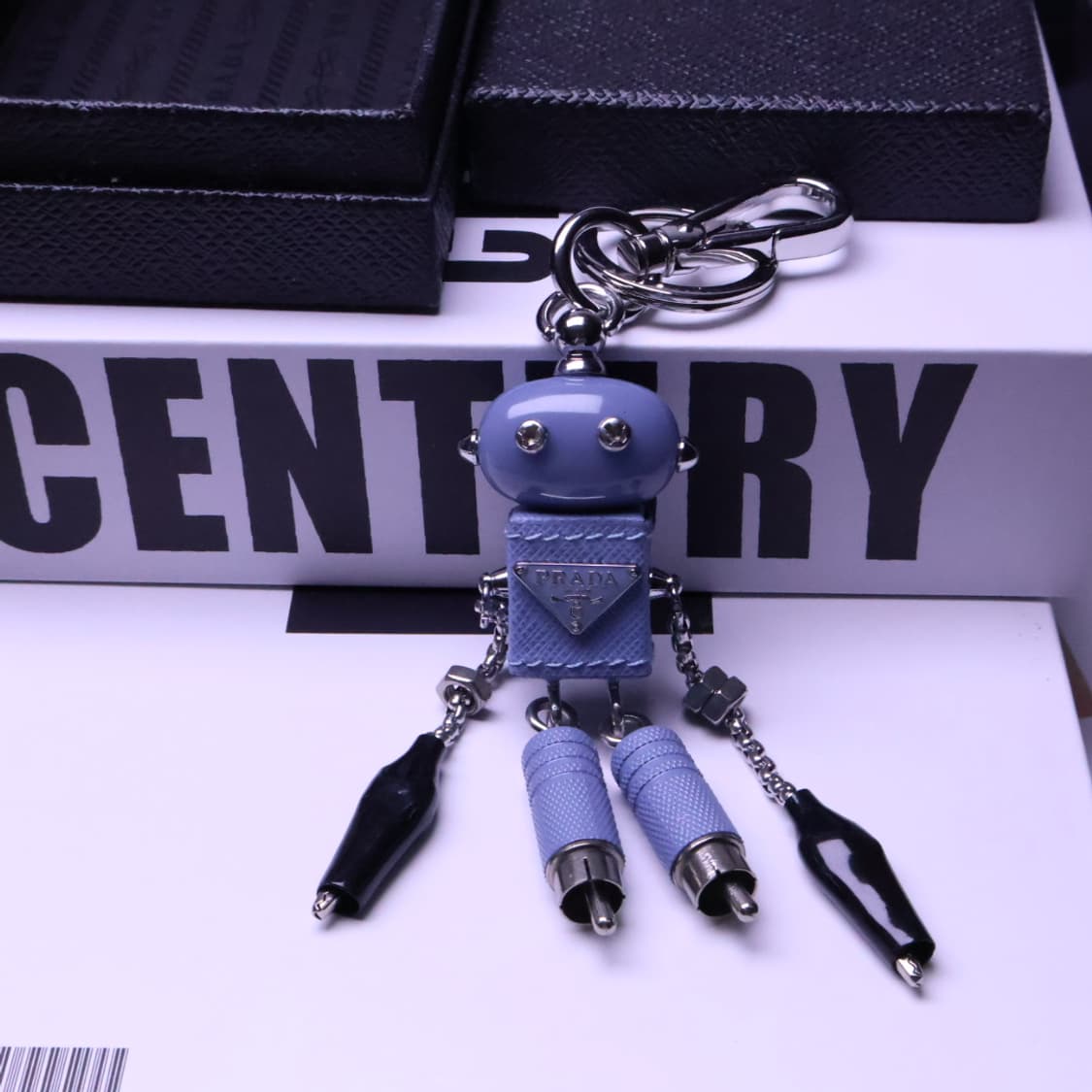 (정품)프라다 에드워드 로봇 키링 상품이미지4