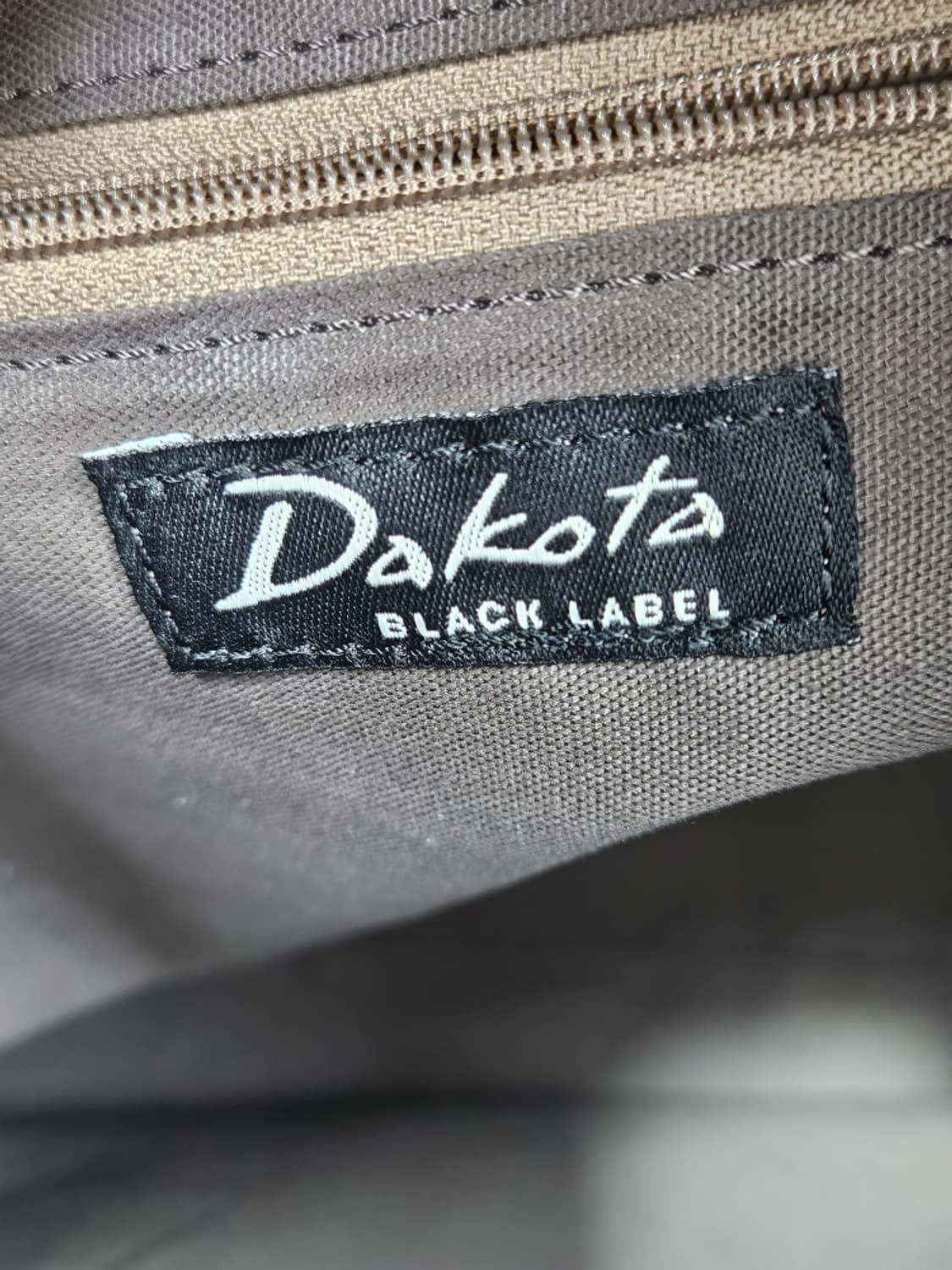 다코타 블랙라벨 레더 토트백 ( 44X30X12 ) / 11770 상품이미지10