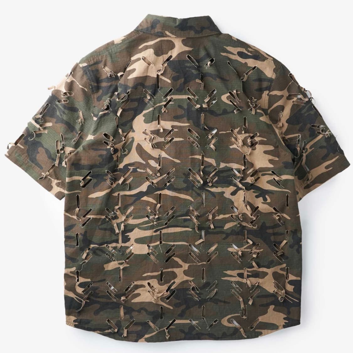 준태킴 카모 레이저 커팅 반팔 셔츠 상품이미지4