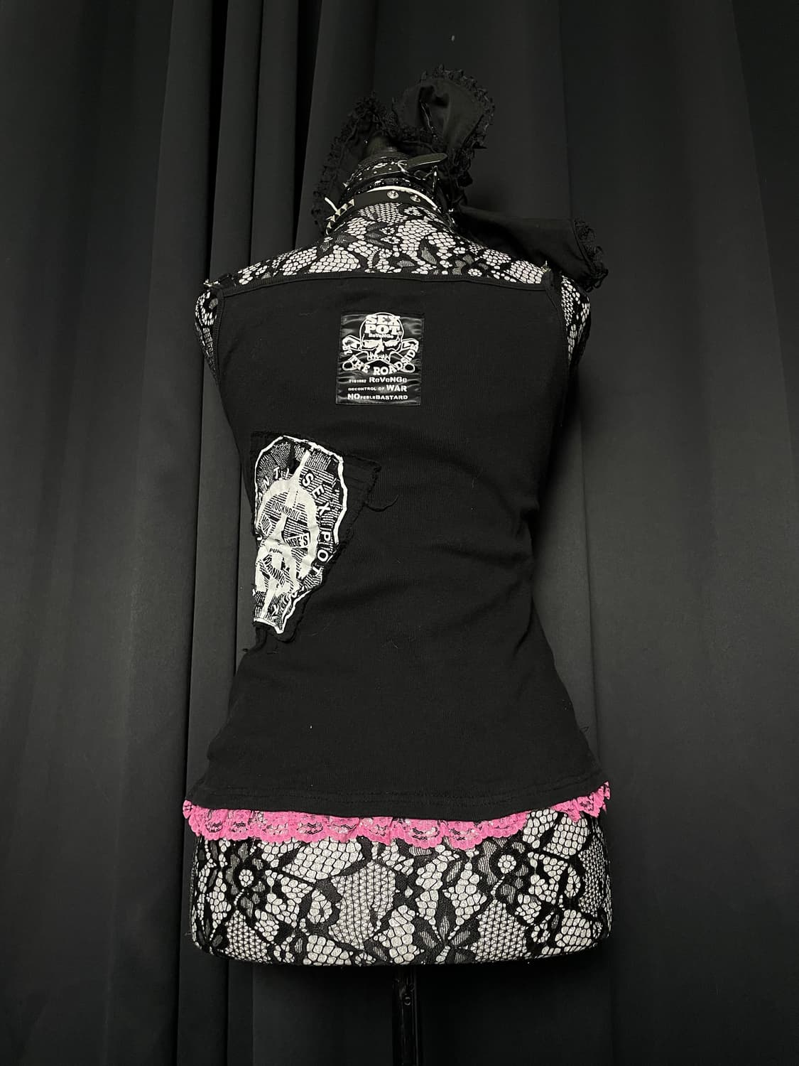 SEXPOT REVENGE 섹스팟리벤지 펑크 핑크 레이스 슬리브리스 나시 상품이미지6