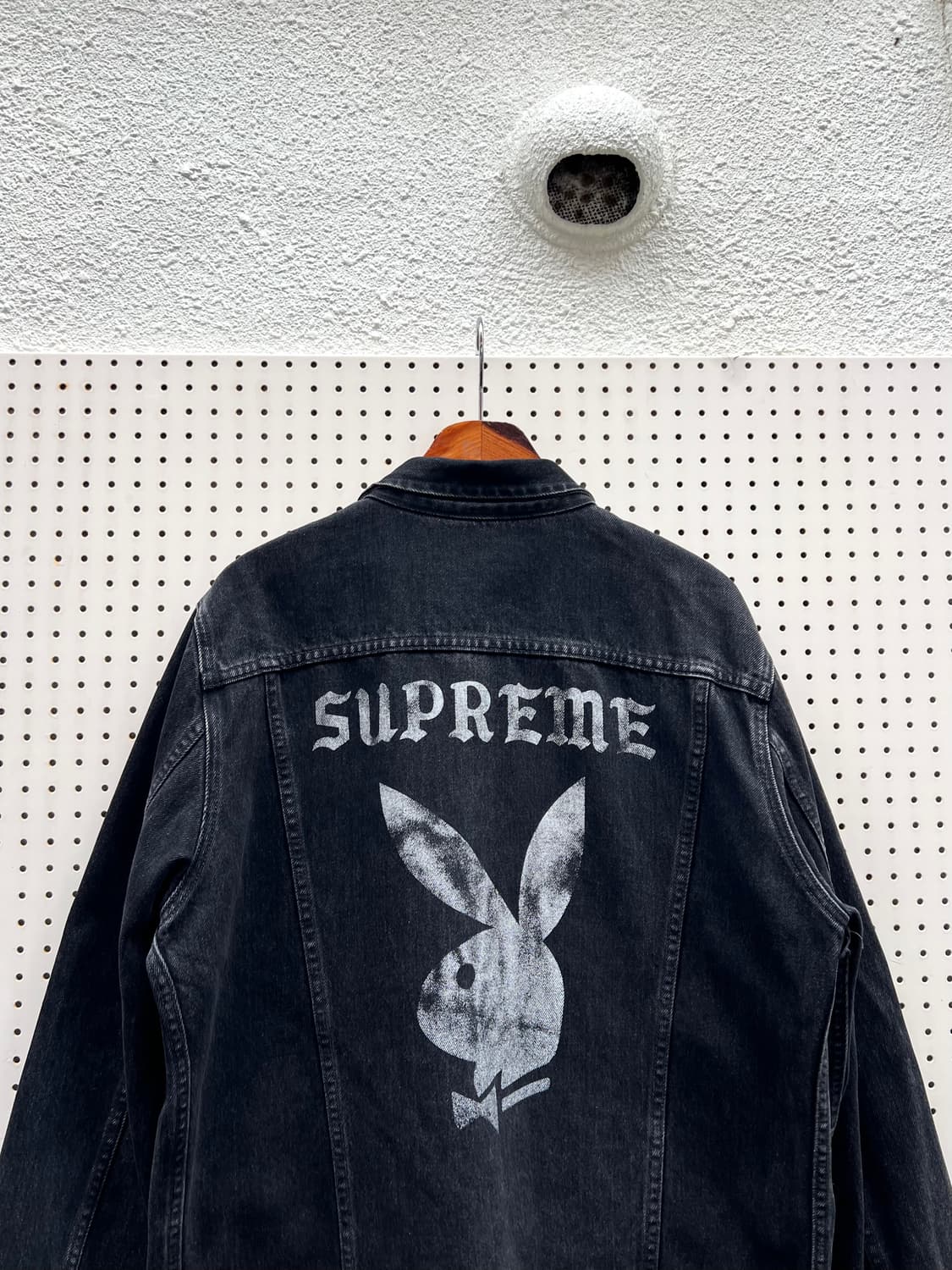 14ss Supreme Playboy 슈프림 플레이보이 데님트러커자켓 상품이미지7