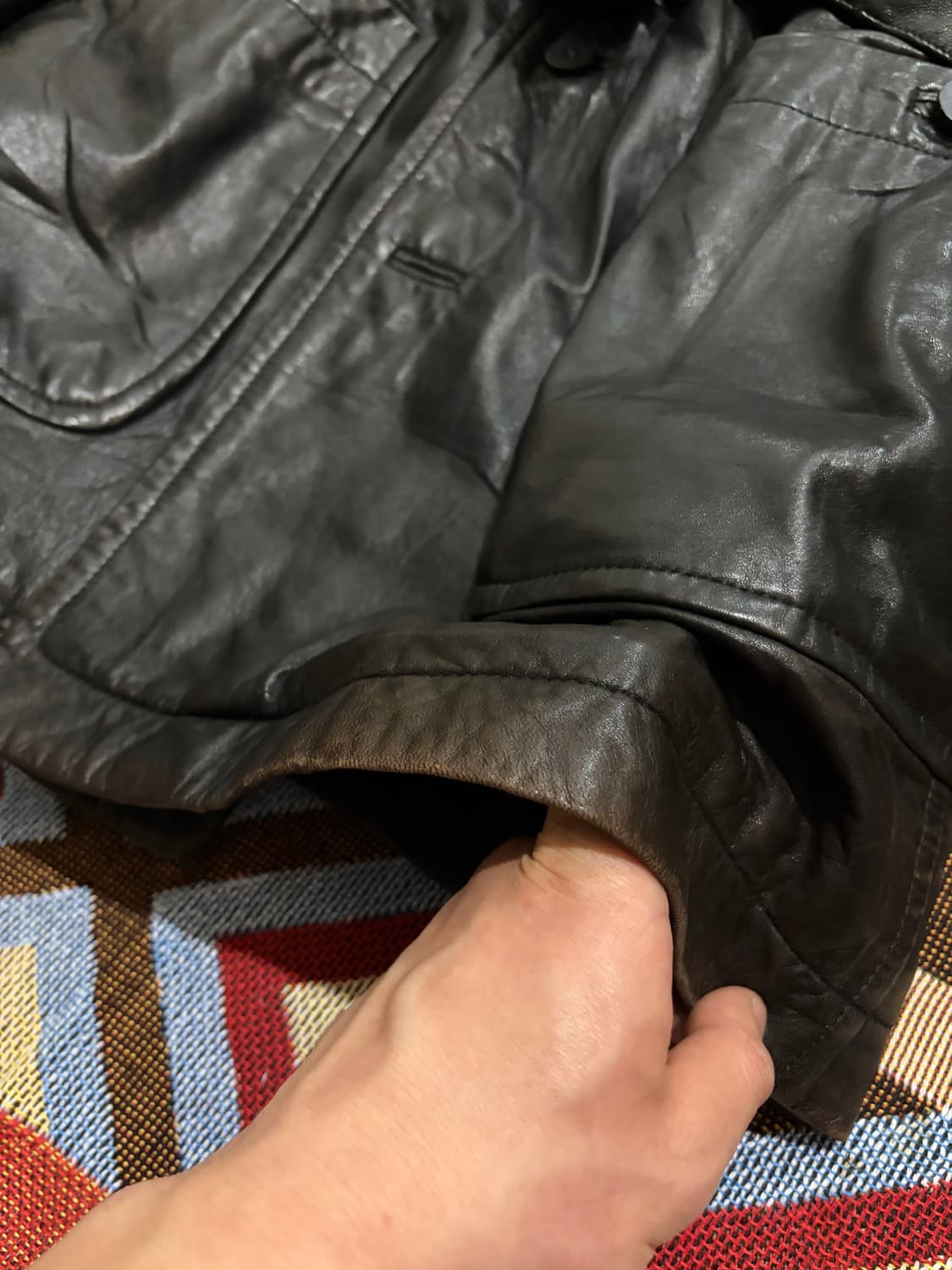 (100-105) 빈티지 카우하이드 벨티드 코트 상품이미지4