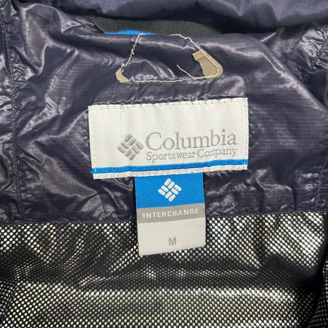 Columbia 컬럼비아 네이비 구스다운 자켓 걸즈 경량 패딩(M) 상품이미지4