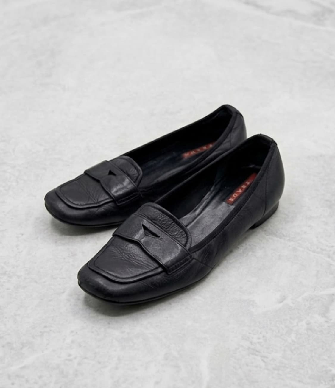 프라다 스포츠 페니 로퍼 상품이미지1