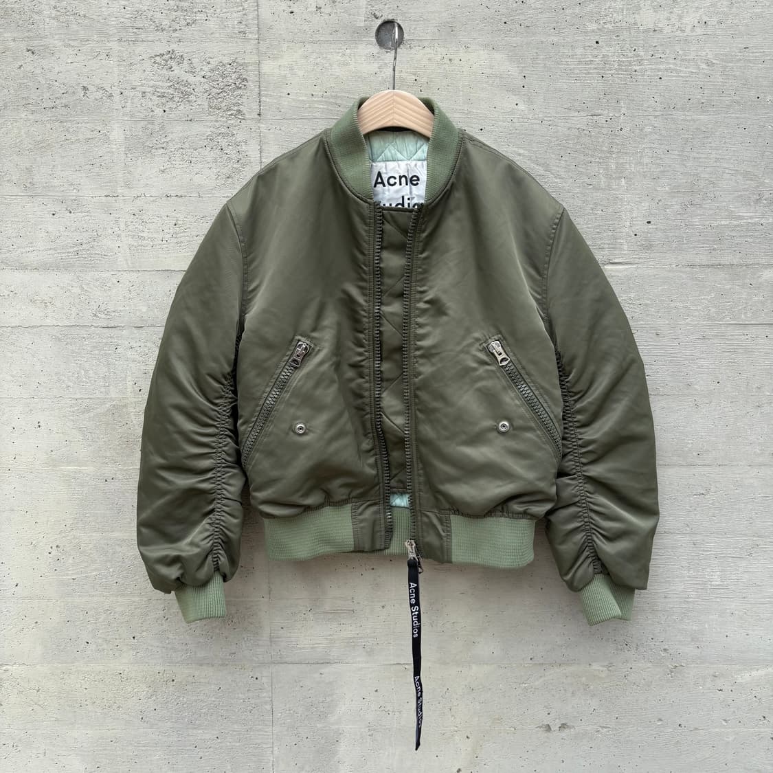 AW17 아크네스튜디오 밀리터리 그린 클레아 봄버 자켓 상품이미지4