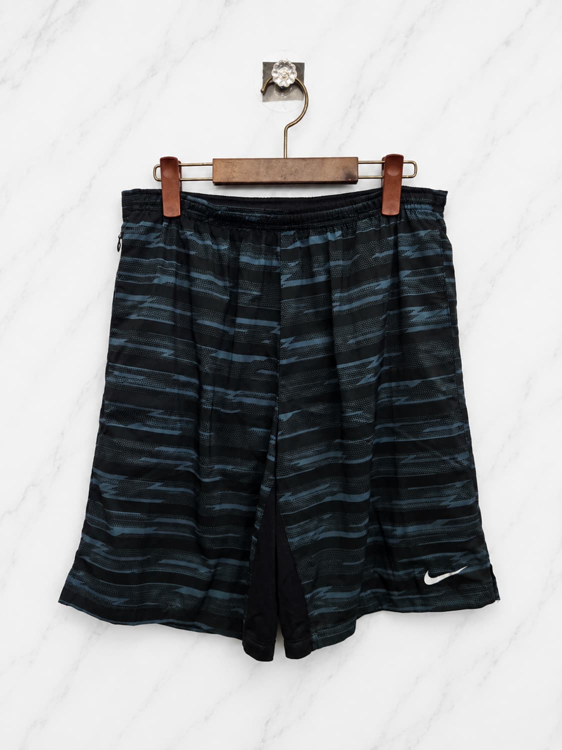 L,100 )) NIKE 나이키 반바지! 허리 고무줄~ 디자인 예뻐요~ 상품이미지1