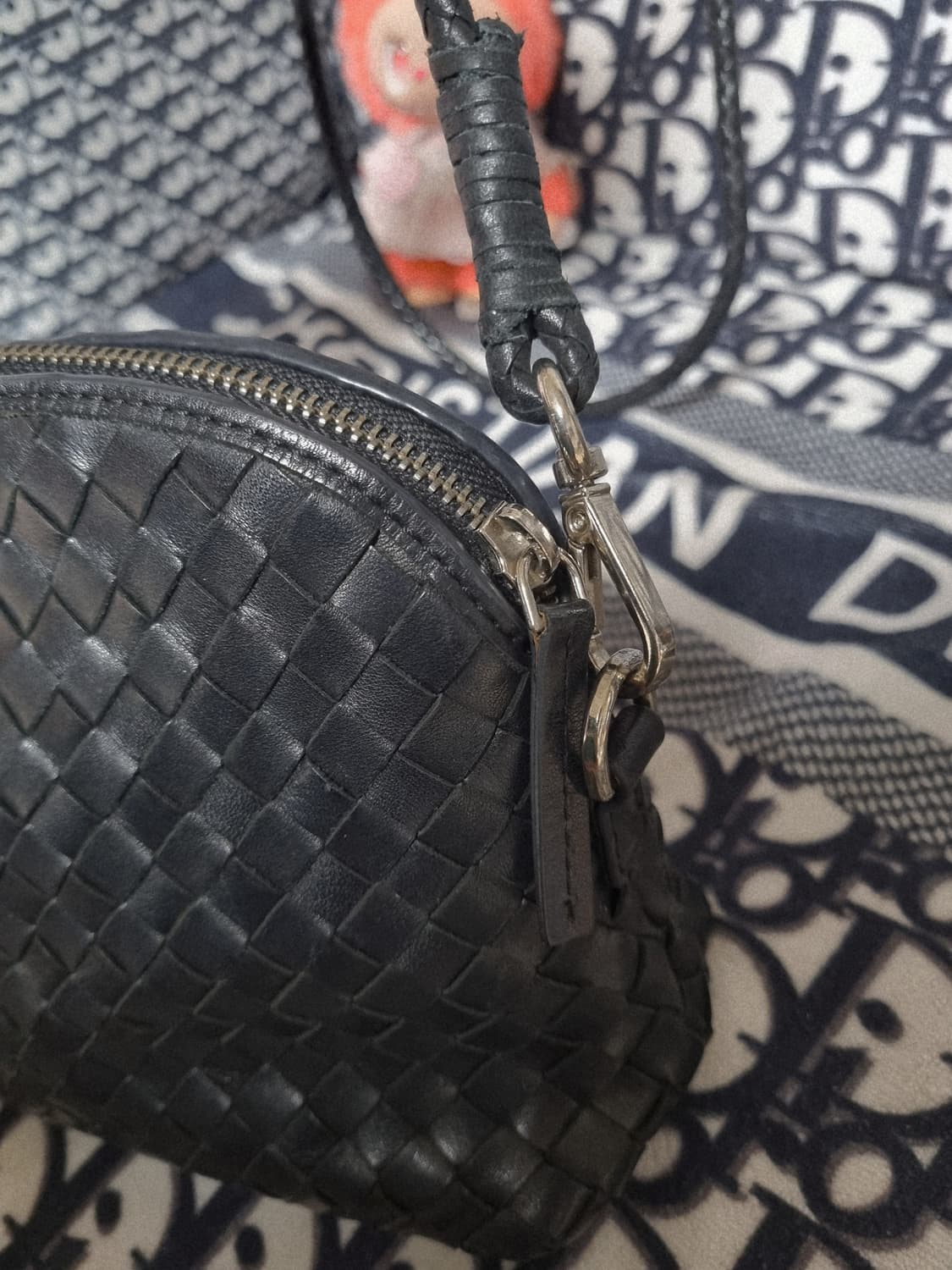 정품) 드레곤 디퓨전 바디 크로스백  상품이미지6