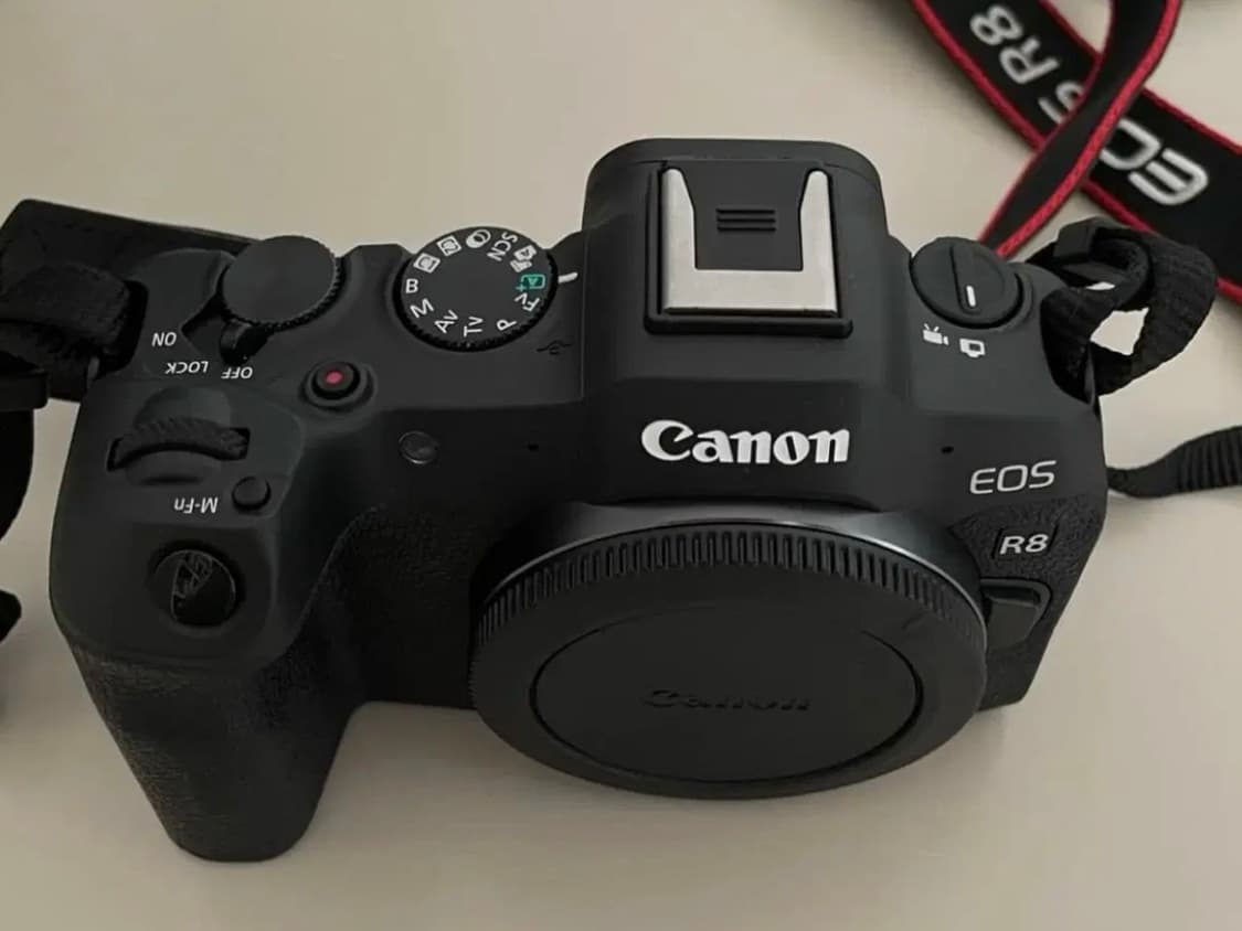 캐논 EOS R8 BODY 상품이미지1